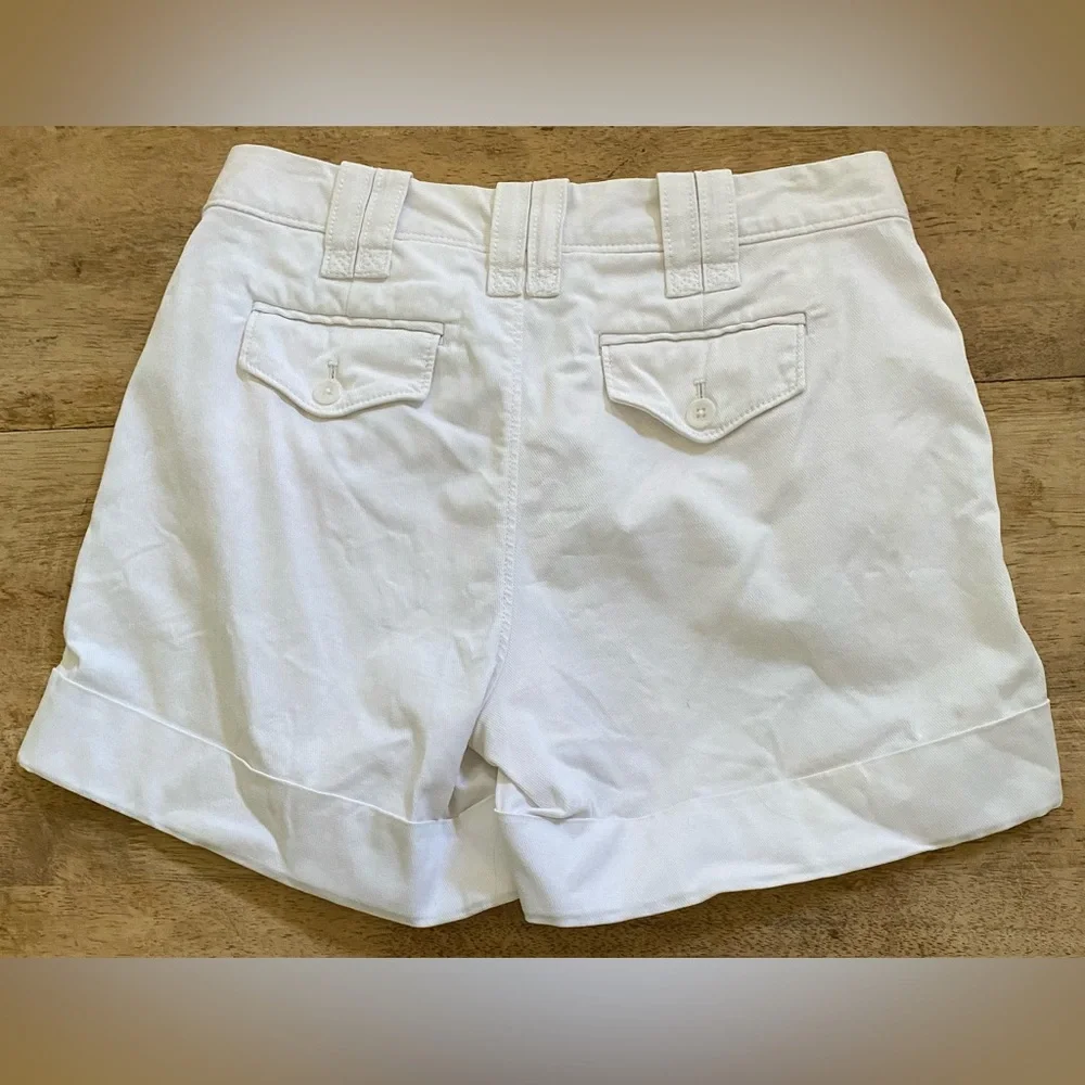 Banana Republic Women’s Sz 2 Martin Fit White  Cotton Blend Twill Stretch Shorts
